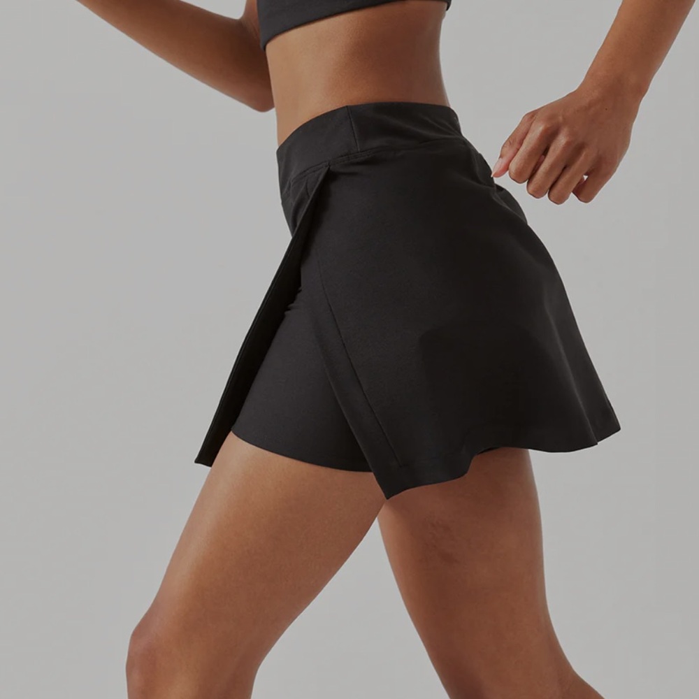 Size M Court Skort